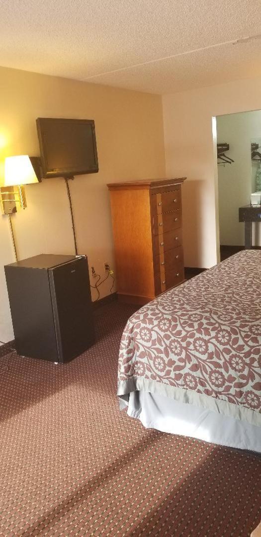 Americas Best Value Inn Holly Springs Zewnętrze zdjęcie