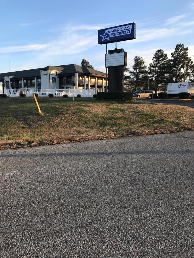 Americas Best Value Inn Holly Springs Zewnętrze zdjęcie